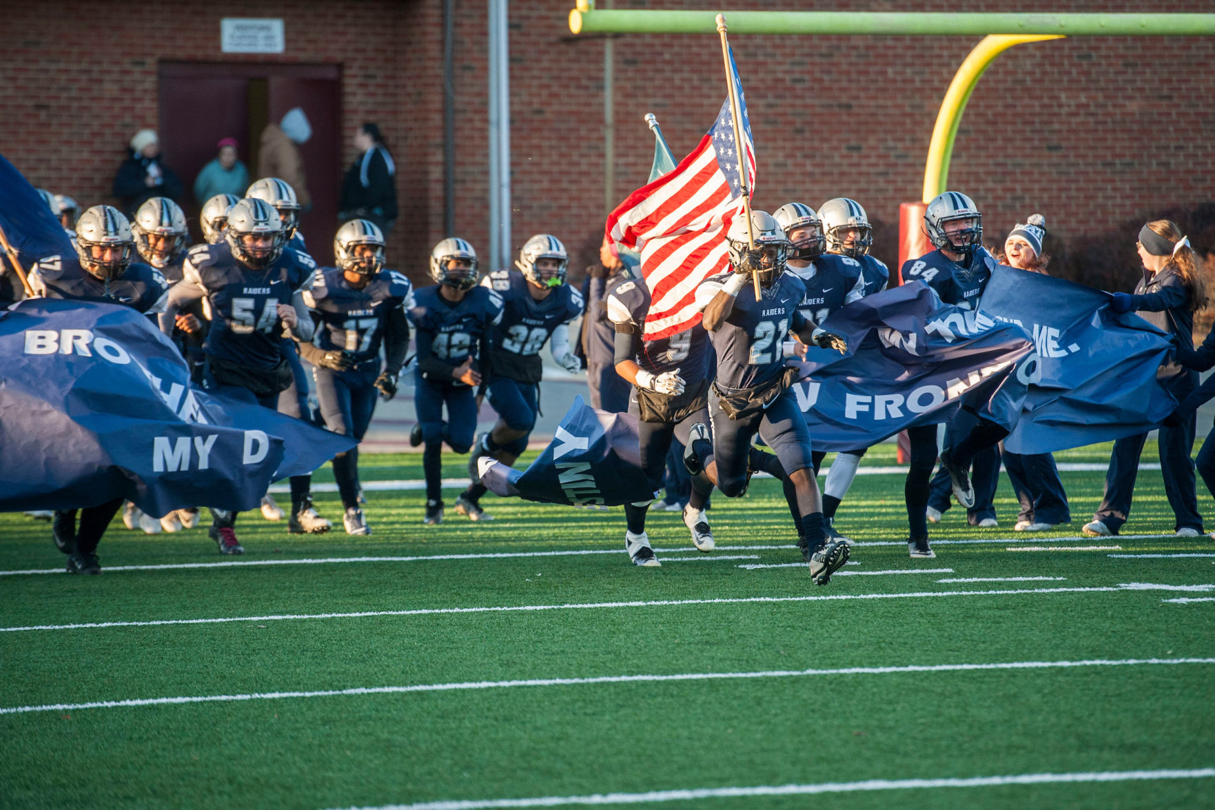 LNA 12112016 Raiders FB 001.jpg